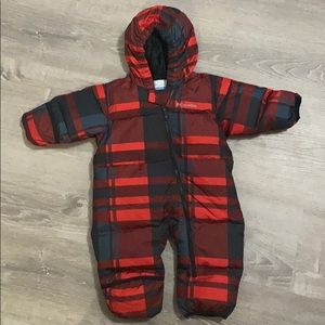 Columbia 12 month bunting onesie snowsuit like new